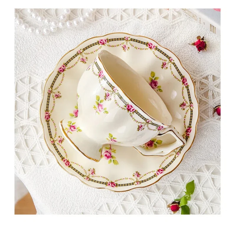 Floral Europe Ceramic Mug Coffee Cup Set With Plate Vintage Porcelain Tea Cup And Saucers Set Luxury Kettle Set Home Decoration
