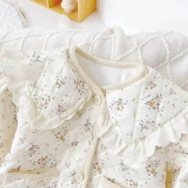 �ܿ� ���ƿ� �е� ��Ʈ, ��ư ���̽� �� ����Ʈ ����,  ���� ��Ŷ, �β��� ������  ��ī �ƿ�����