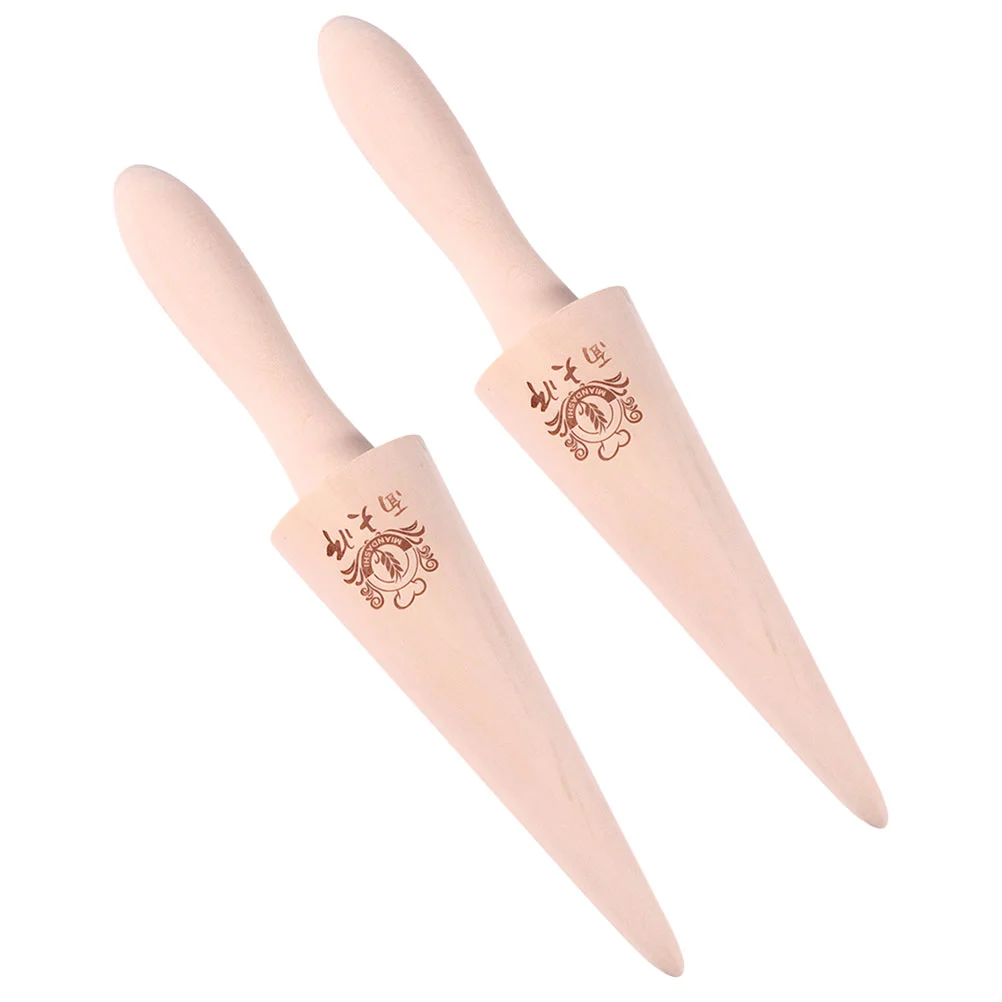 

2pcs Ice Cream Roll Molds Cone Making Molds Cone Rollers Kitchen Accessory