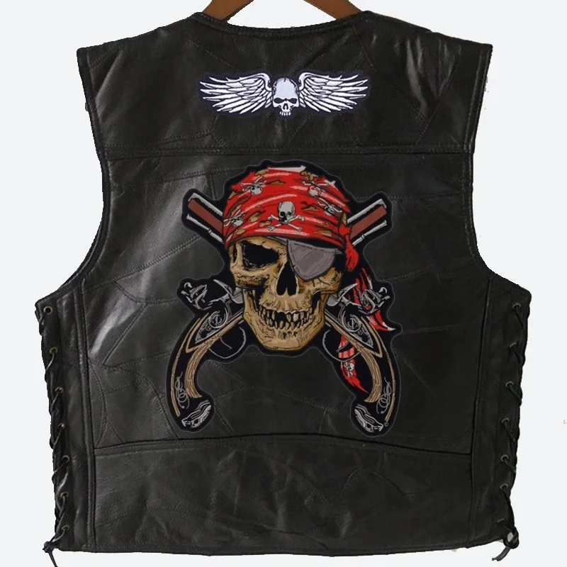 

2024 Patches Skull Pirate with Gun Motorcycle Embroidered Men Vest Oversized Badge Jacket Back Biker Punk Locomotive Vests