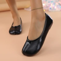 Women’s Leather Toe Separator Loafers Flat Comfortable Slip-On Breathable Casual Shoes​