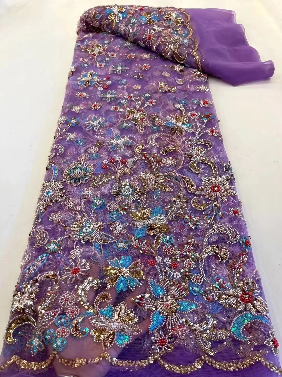 

Luxury African Sequins Beaded Lace Fabric New High Quality Lace 5 Yards French Beads Lace Fabric Nigerian Lace Fabrics For Dress