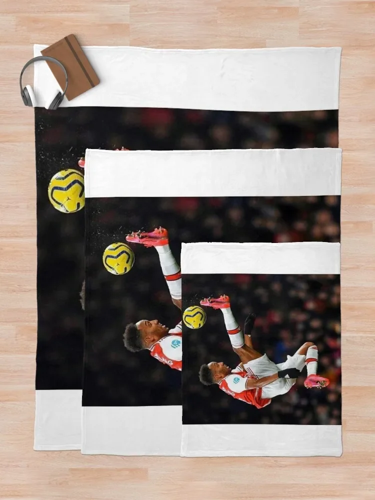 Pierre-Emerick Obameyang ������ ���, ħ�� ���Ÿ�, �β��� ���, ���� ���