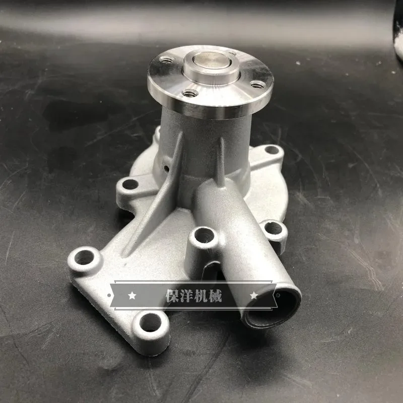 Kubota U10-3 U17 Escavatore B7300 Trattore Kubota D722 D902 Pompa Motore Pompa Acqua Escavatore Kubotan