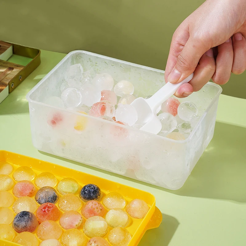 1Pc 33 Hole Round Ice Cube Tray Household Plastic Ice Mol Spherical DIY Moulds Ball Maker Kitchen Tools