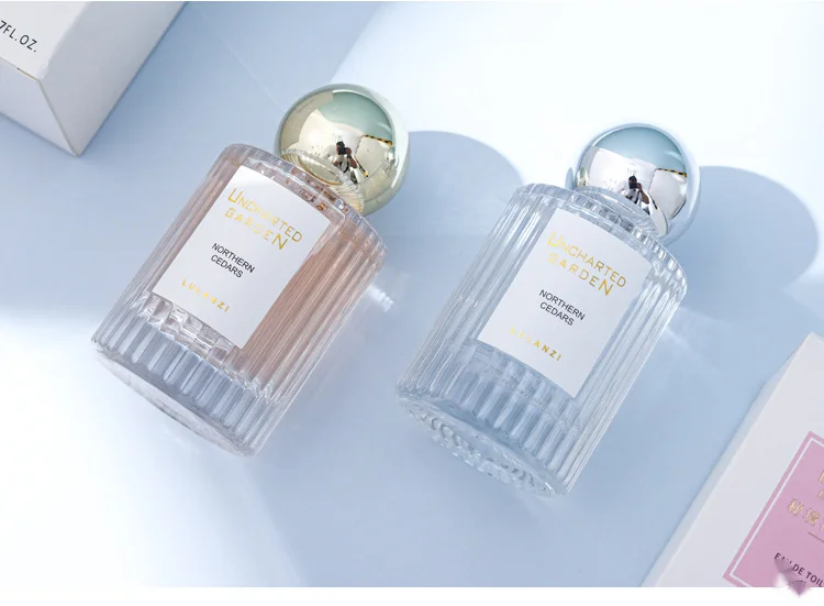 Die Online-Live-Übertragung von Prominenten empfiehlt das Explosive Dew Lanzi Secret Garden Lady-Parfüm, einen anhaltenden Duft, eine frische und kleine Gruppe von Studenten_voghion.com