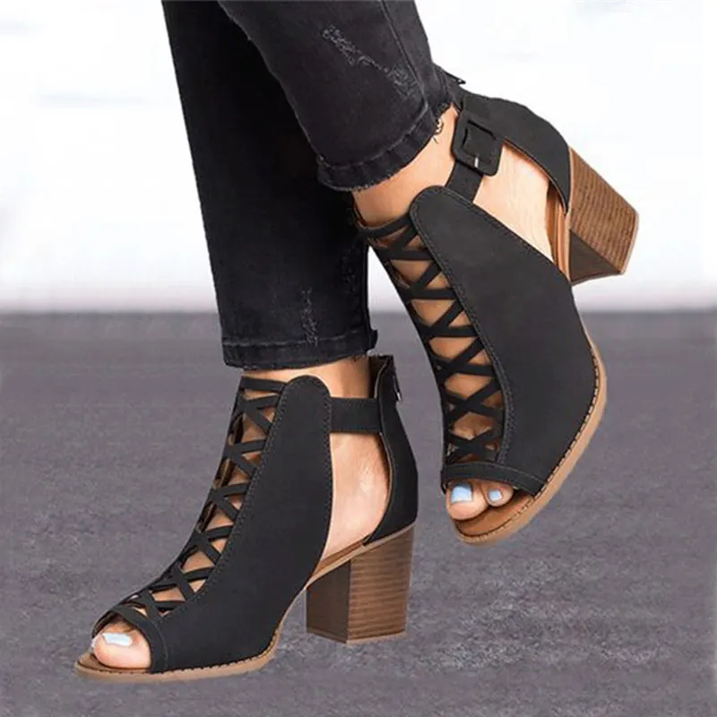 2022 New Women Square Heel Sandals Peep Toe Hollow Out Chunky Gladiator