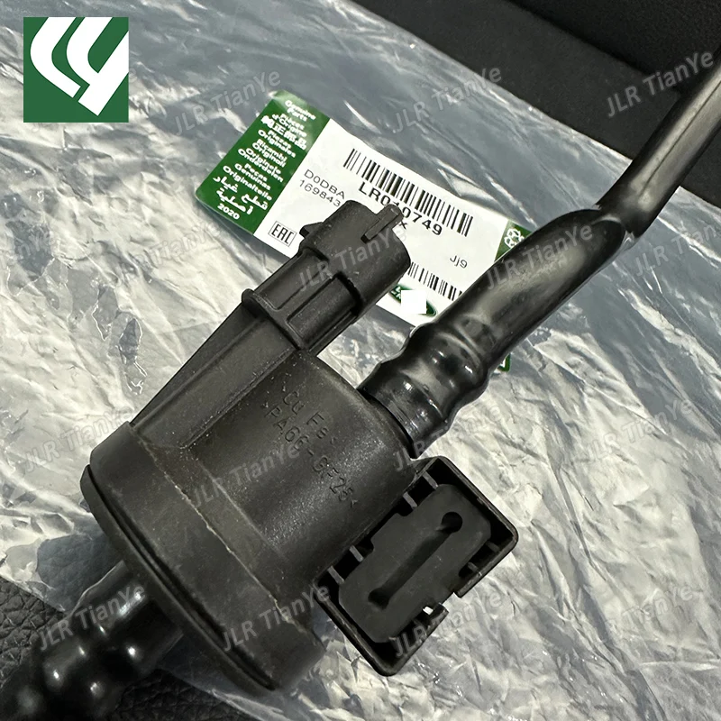 Valve Vapor Canister Purge Valve LR010749 AJ811695 LR172648 For Range Rover LR4 Found 2010 -
