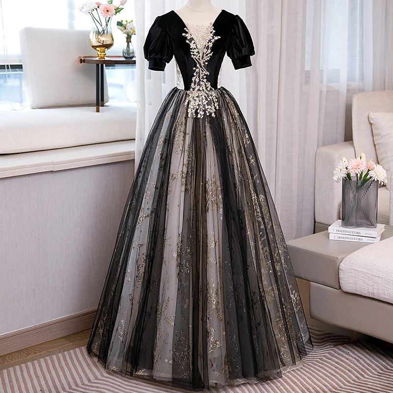 New Vestidos Blackless Short Sleeve Quinceanera Dresses Elegant V-neck Ball Gown Luxury Lace Sequin Party Dress Plus Size
