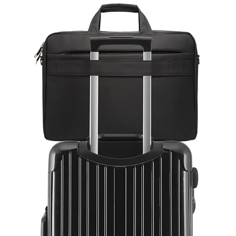 Рисунок 4 - Модный вместительный мужской портфель