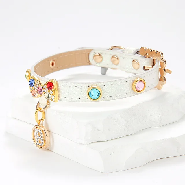 Luxury Diamond Puppy Collar Leather Pet Collar for Small Dogs Adjustable Necklace for Girl Dogs Cats with Rhinestone B Pendent 2