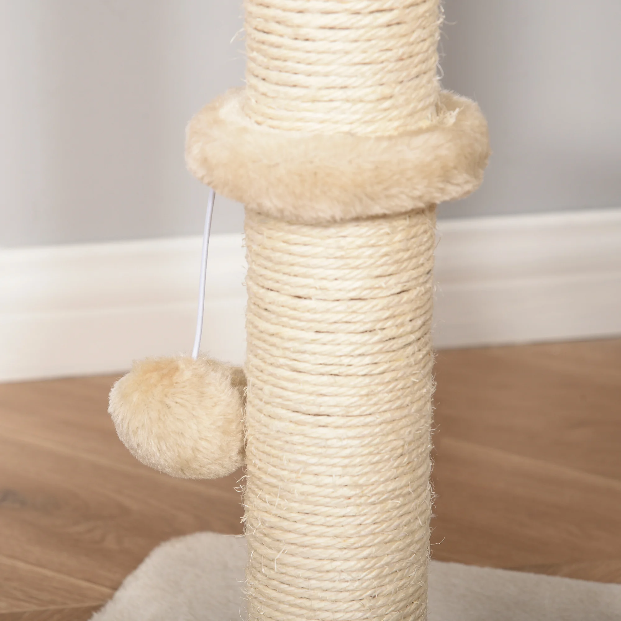 Katzenbaum mit Katzenhöhle, 100 cm hoch, Katzennest für kleine Katzen mit Ballspielzeug und Sisal, beige – Detail 8