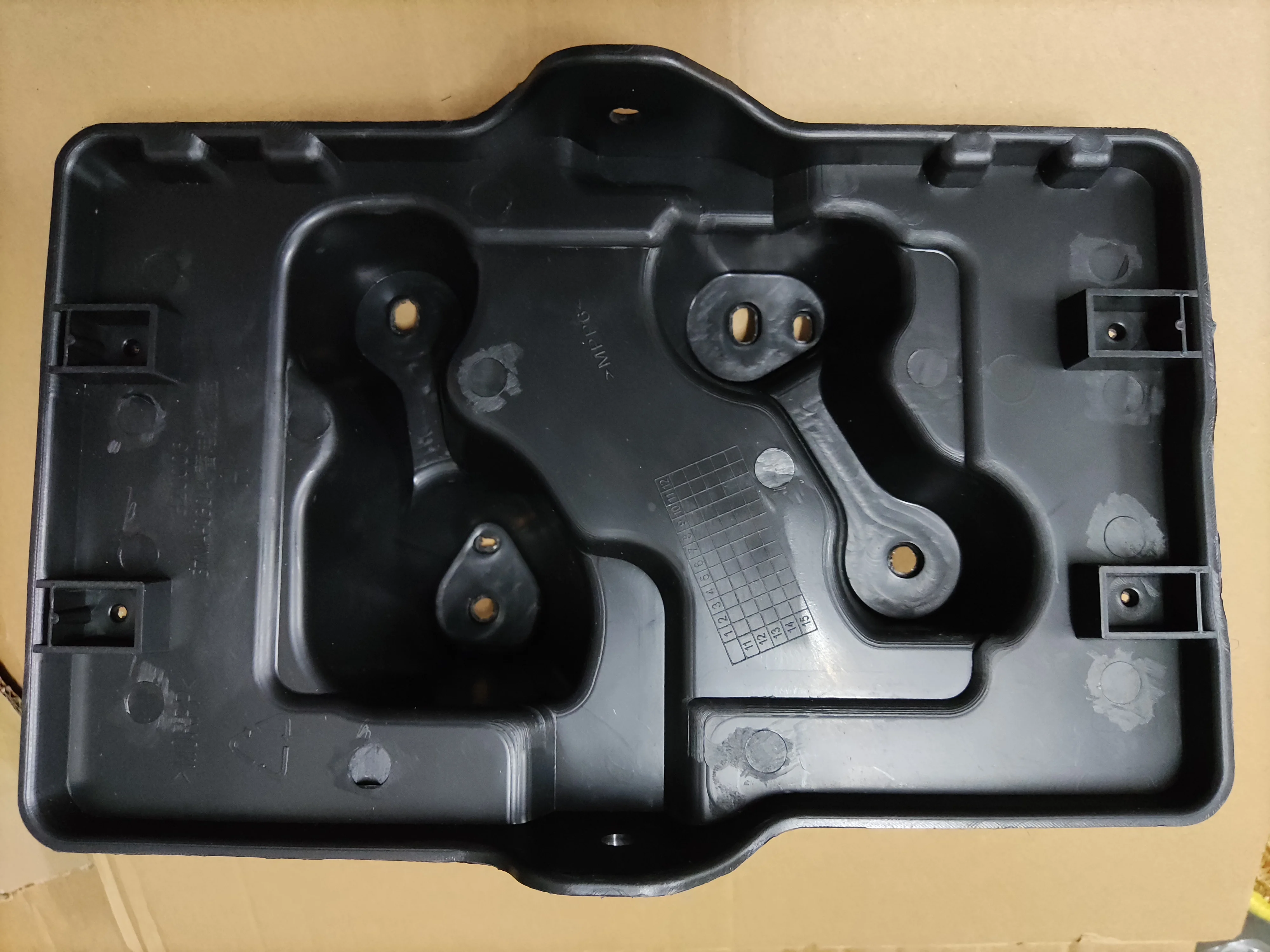 Delika L400 car parts plastic tray car parts plastic tray