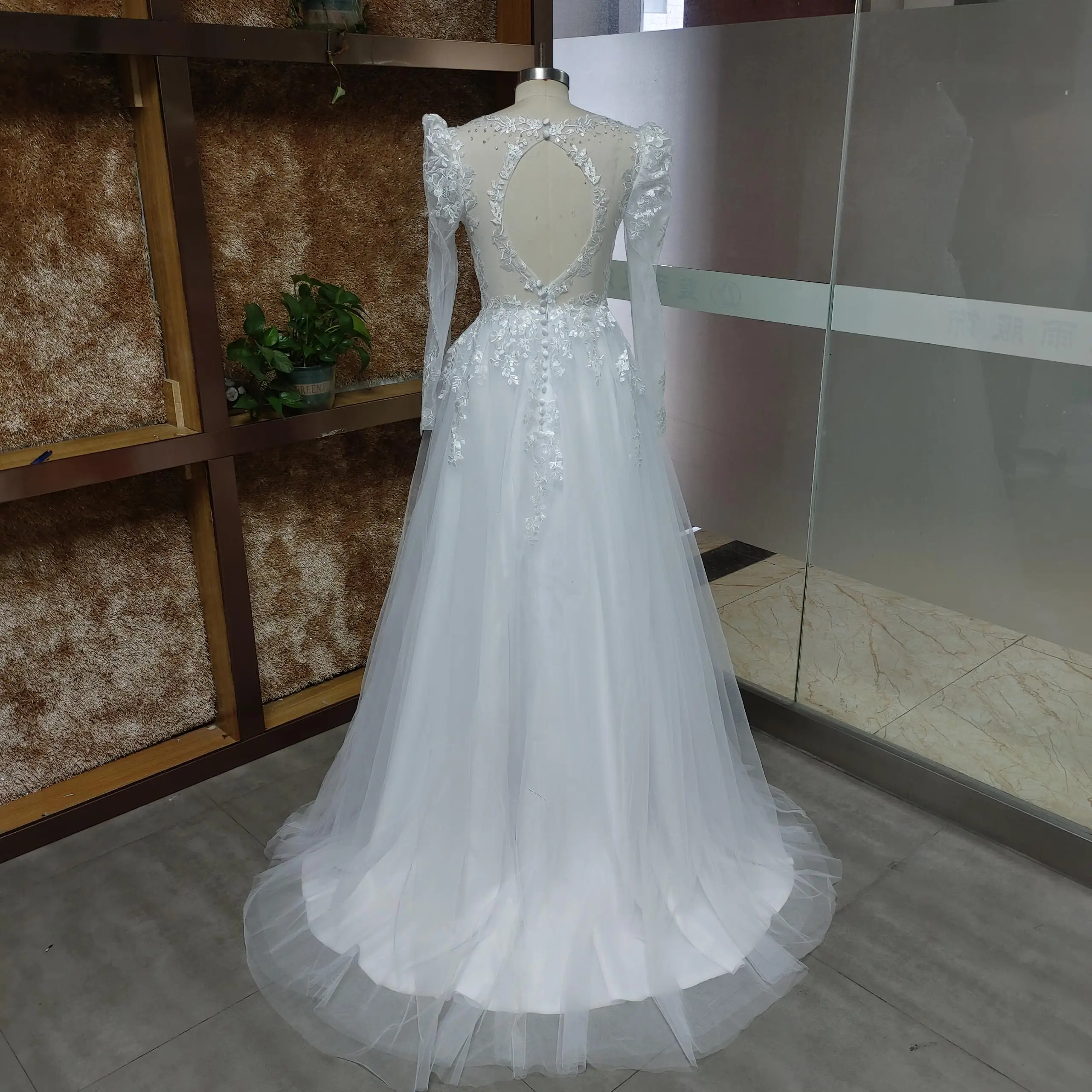 chinese dress ladies Backless Wedding Dresses Lace Mermaid Modern Spaghetti Straps Bride Dress