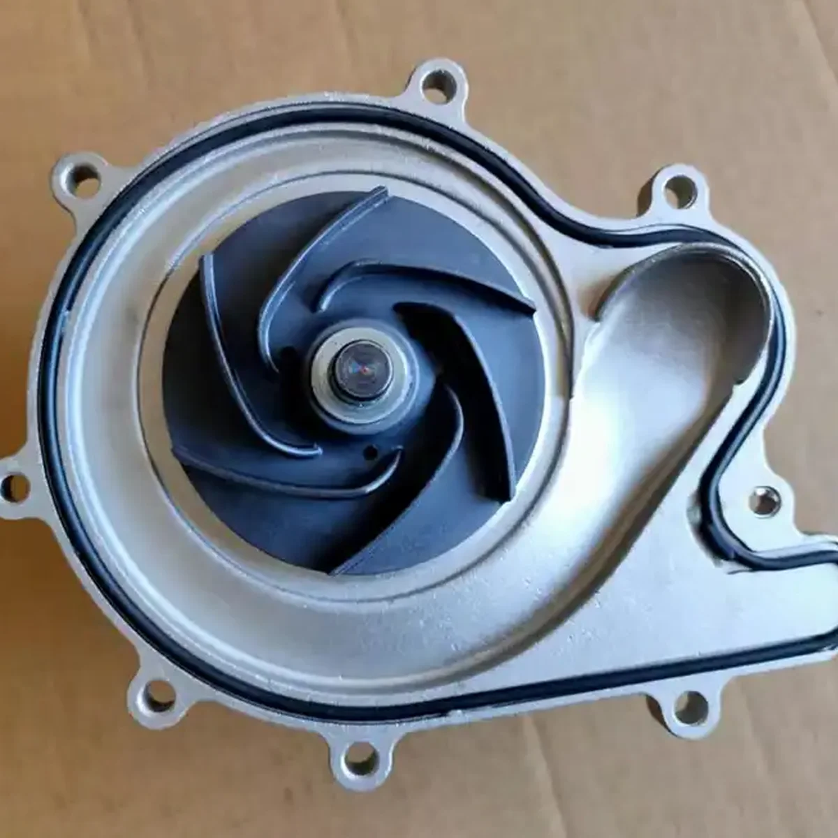 ファム 5333148 5269897 5269784 Water Pump for CUMMINS ISF2.8 Diesel