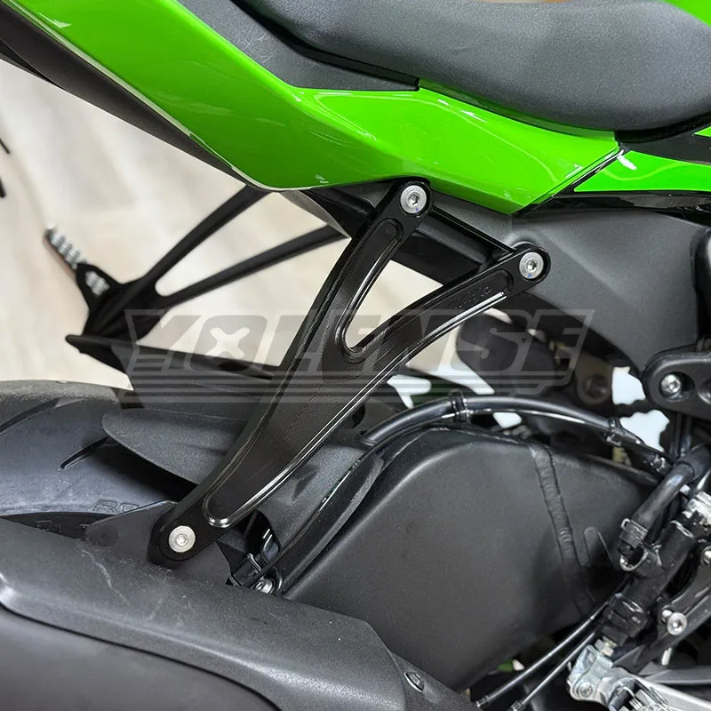 Motorcycle Foot Peg Exhaust Hanger Bracket with Rear Footrest Blanking Plate