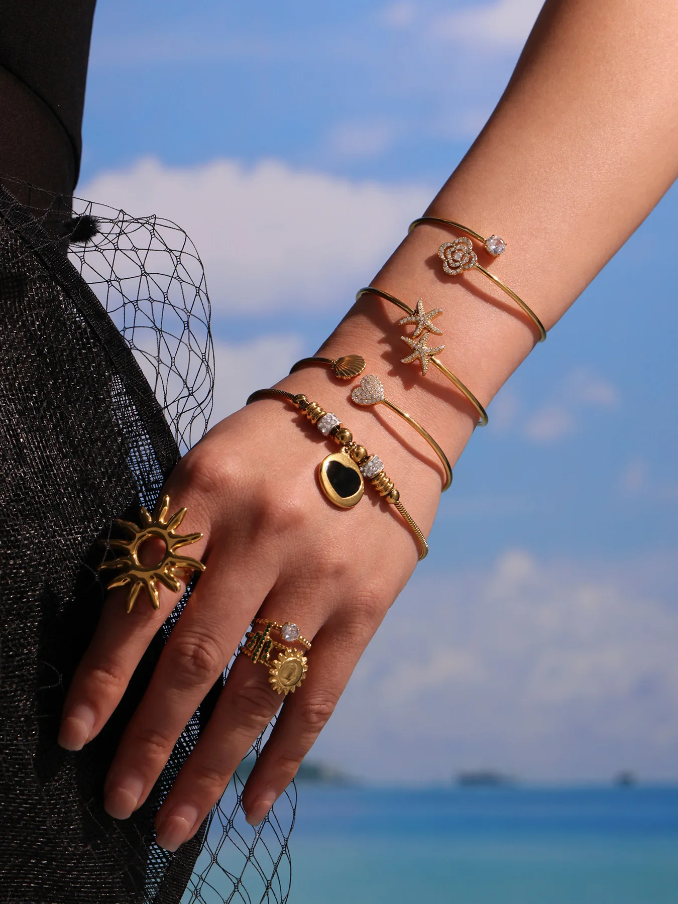 Schwarzes Herz Emaille Goldener Anhänger Armband Damen 316 Edelstahl Vergoldet 18K Zirkon Luxus-Armband Exquisiter Schmuck – Detail 2