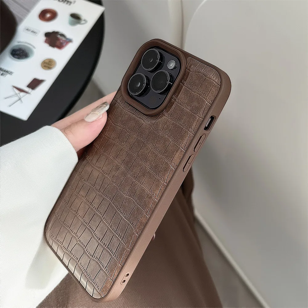 Earth Tone Faux Leather Alligator Texture Phone Case - Stylish Vintage Brown Cover