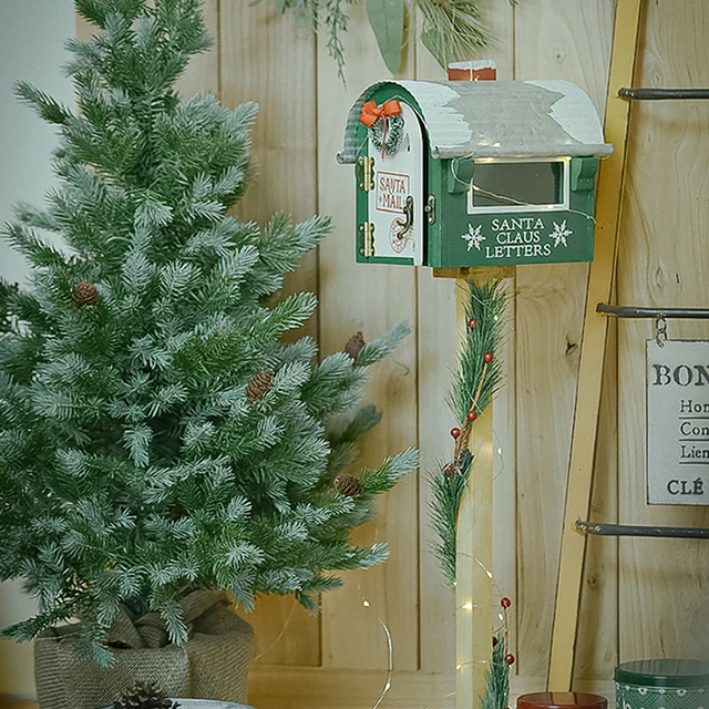 Décorations De Fête De Noël Boîte Aux Lettres Métallique Sur Pied