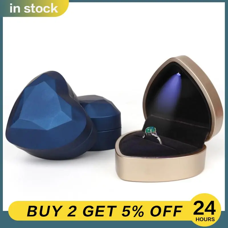 

Heart Shaped Ring Holder Box Jewelry Organizer Pendant Ring Necklace Earring Display Storage With LED Light Gift Packaging Case