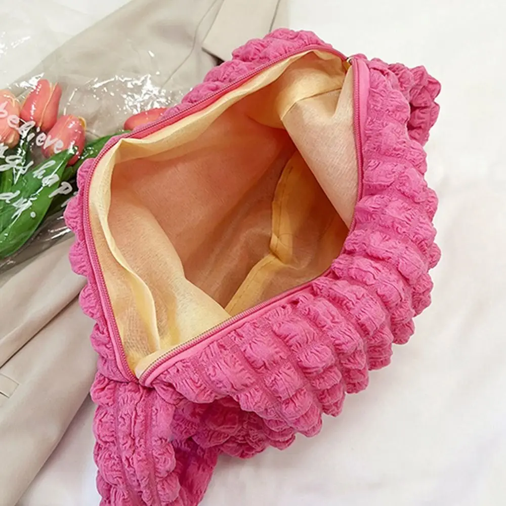 Bolsa de ombro acolchoada com padrão xadrez para mulher_voghion.com