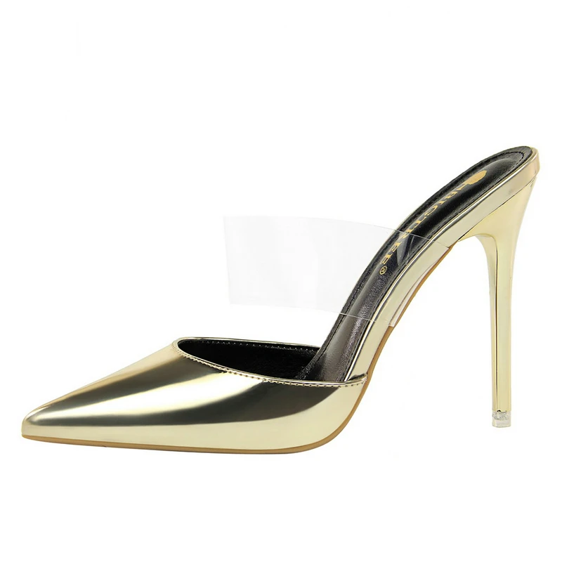 Рисунок 6 - Сандалии женские на высоком каблуке