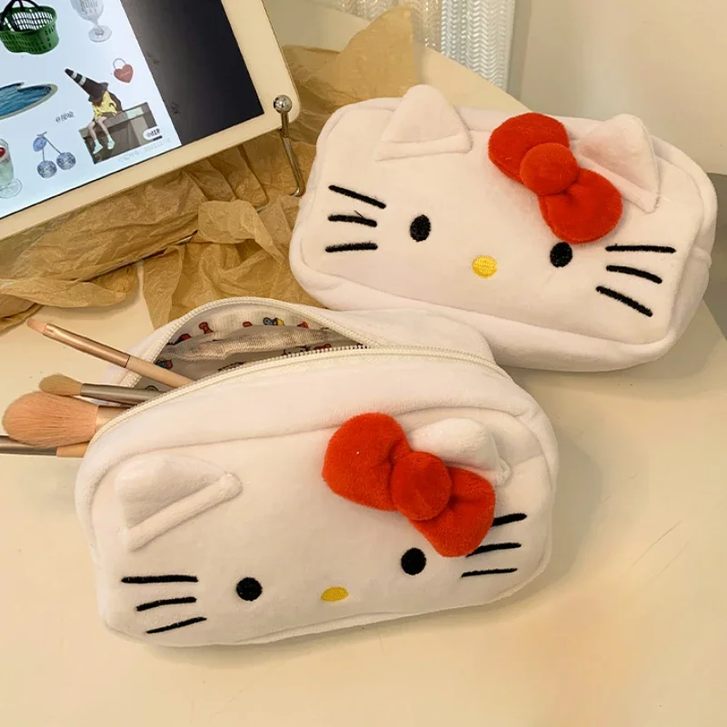 

Kawaii Hellokittys Plush Pen Bag Large Capacity Student Stationery Storage Cute Cartoon Girl Heart Portable Makeup Bag Gift