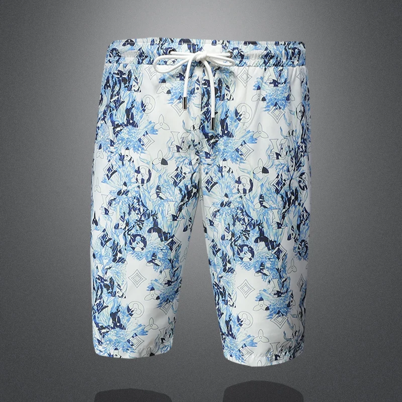 Boutique trendy men's personalized shorts, fashionable and sporty style beach pants Loose oversized size shorts for men