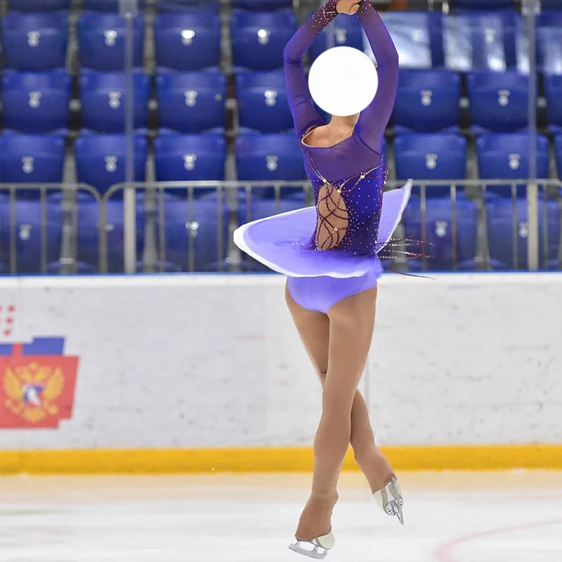 Robe de patinage artistique avec pompon en strass fait à la main