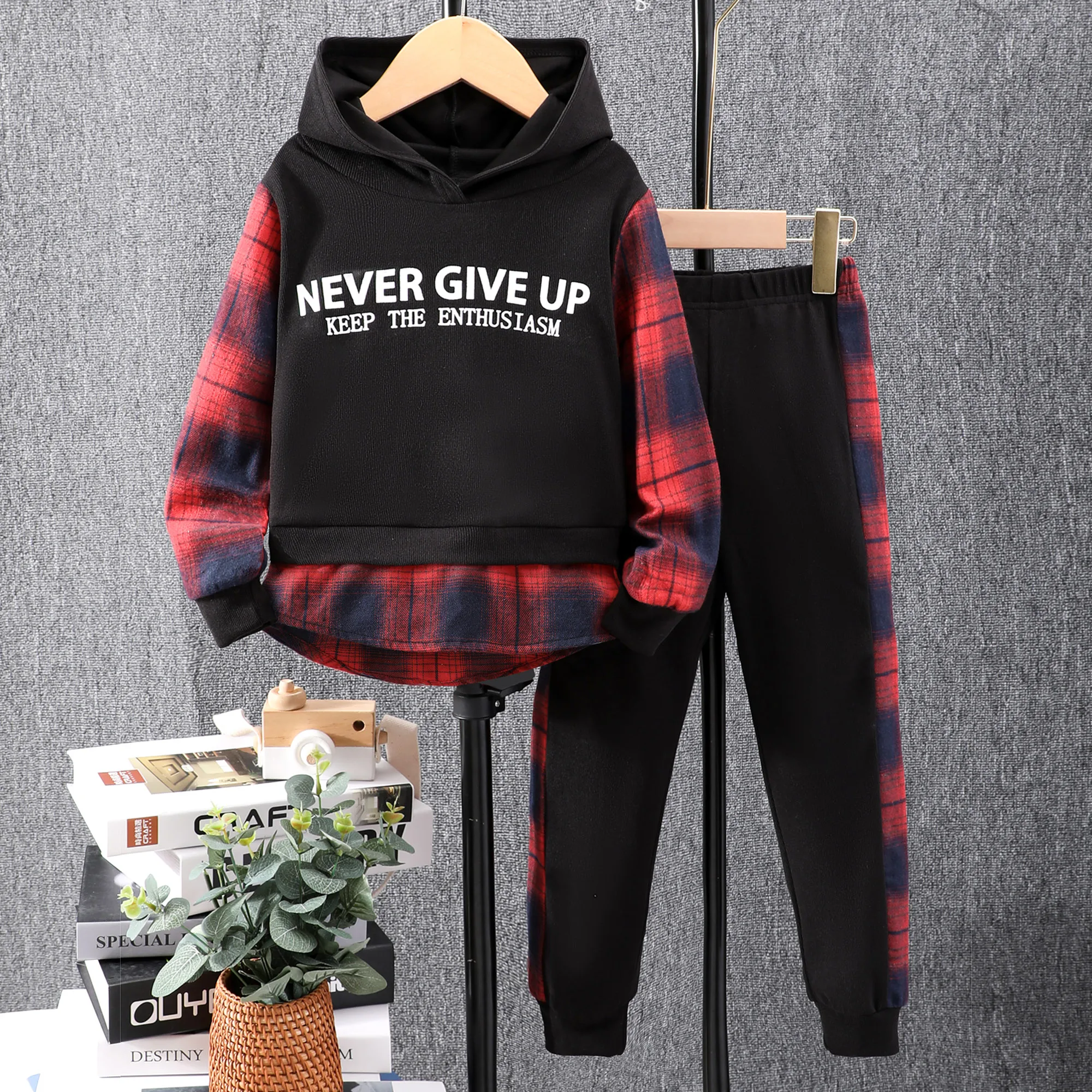 

Children's Clothing Boy Set Long Sleeved Plaid Hooded Top+plaid Pants Boy Set Autumn and Winter Fashion Children Set