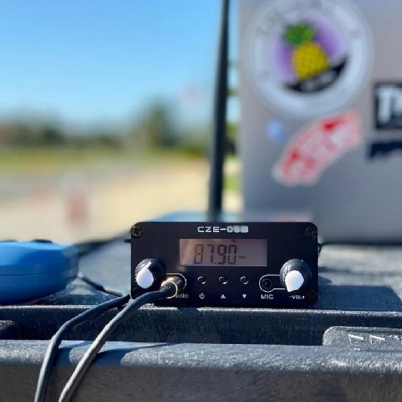 

Drive-in Church FM Transmitter Wireless Broadcast Stereo Station Transmitter Drive-in Cinemas