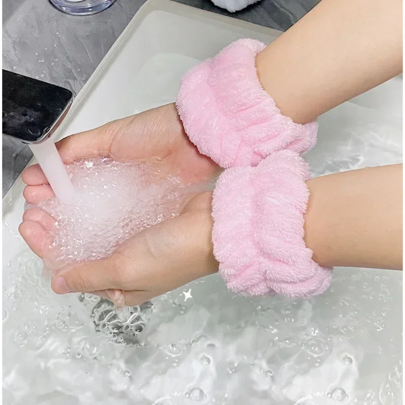 2pcs Wrist Washing Belt soft Microfiber Towel Wristbands For Washing FaceWater Absorption Prevent Wetness Wrist Washband