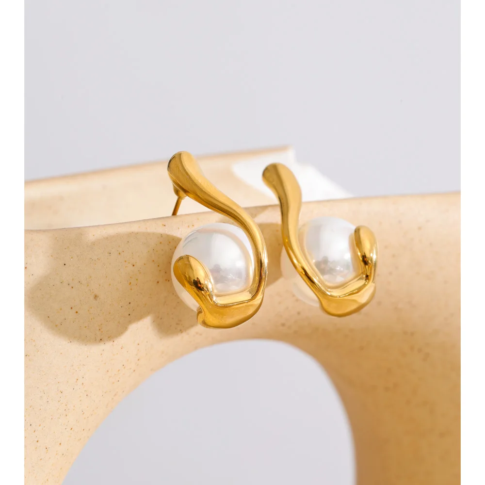 Yhpup Women Geometric Stud Earrings