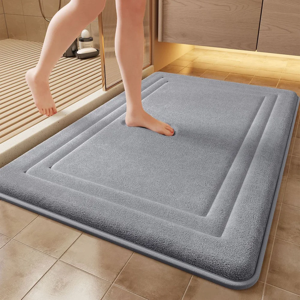 Luxurious Quick-Dry Anti-Slip Flannel Bathroom Mat