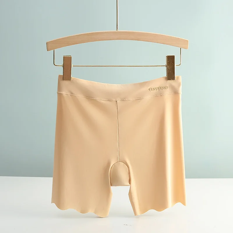 1pcs Girl Summer Ice Silk Thin Quick-drying Boxer Brief Women Seamless High waist Panties Plus Size Female Safety Underwear