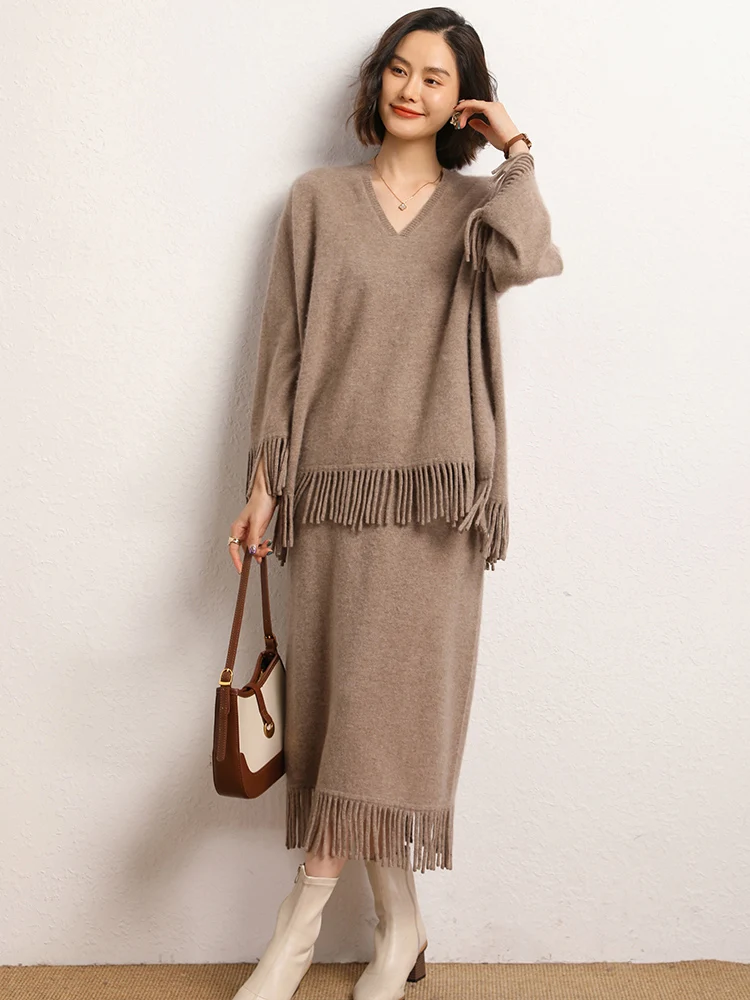 Women's cashmere long skirt detail 11