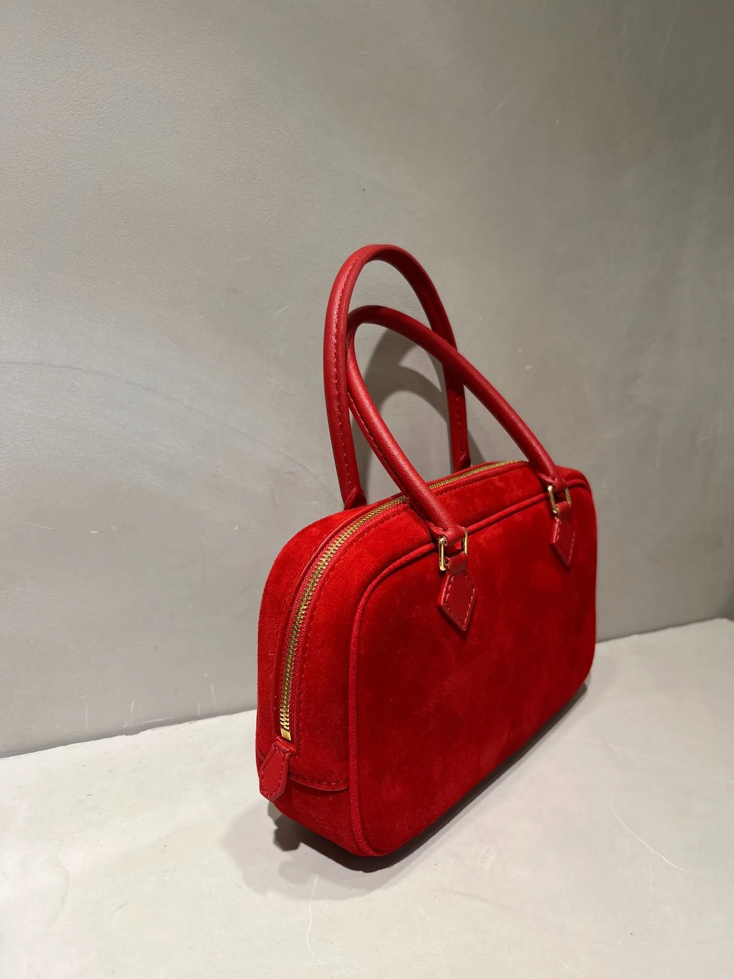 Maxdutti Minimalist Genuine Leather Bag Women Suede Single Shoulder Handbag Vintage Sheep  Fleece Boston Pillow Reverse Bag