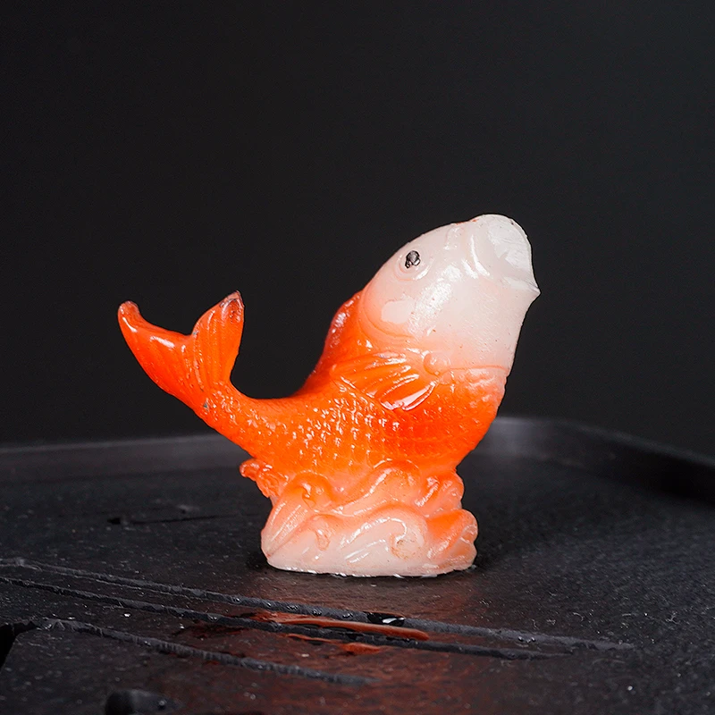 Creative Resin Cute Color Changing Fish Shape Ornament, Micro Landscape Tea Pet Indoor Desktop Decorations Accessories Play, 1Pc