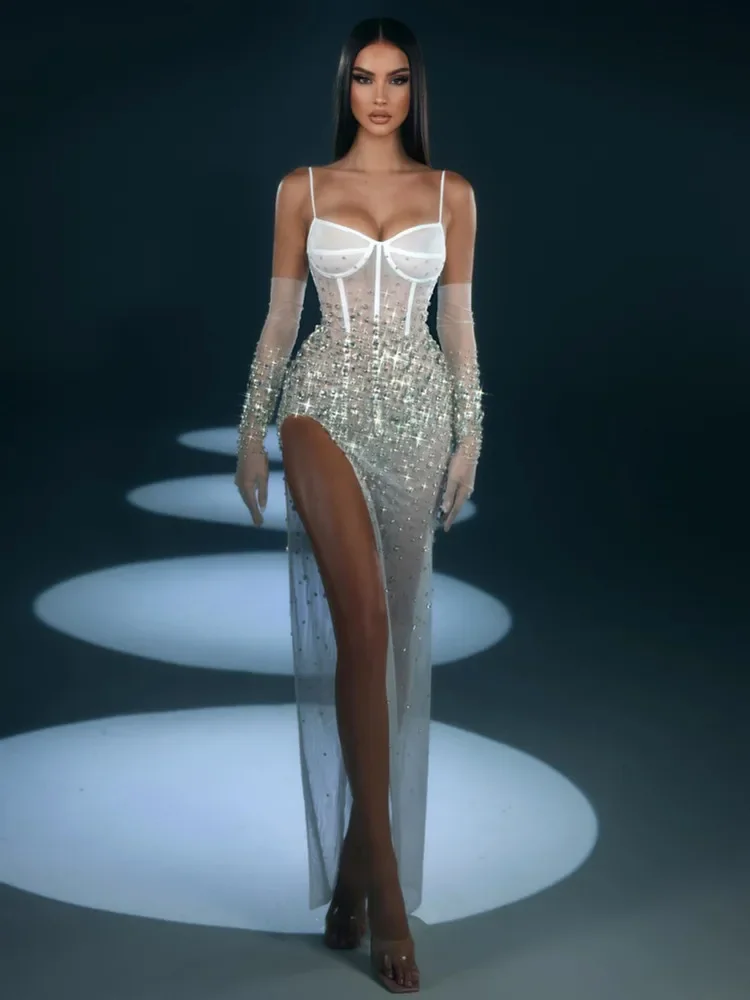 

Женское цельнокроеное платье для торжества, элегантное белое платье на бретелях-спагетти с открытыми штанинами и кристаллами, вечерние платья знаменитостей в стиле ретро