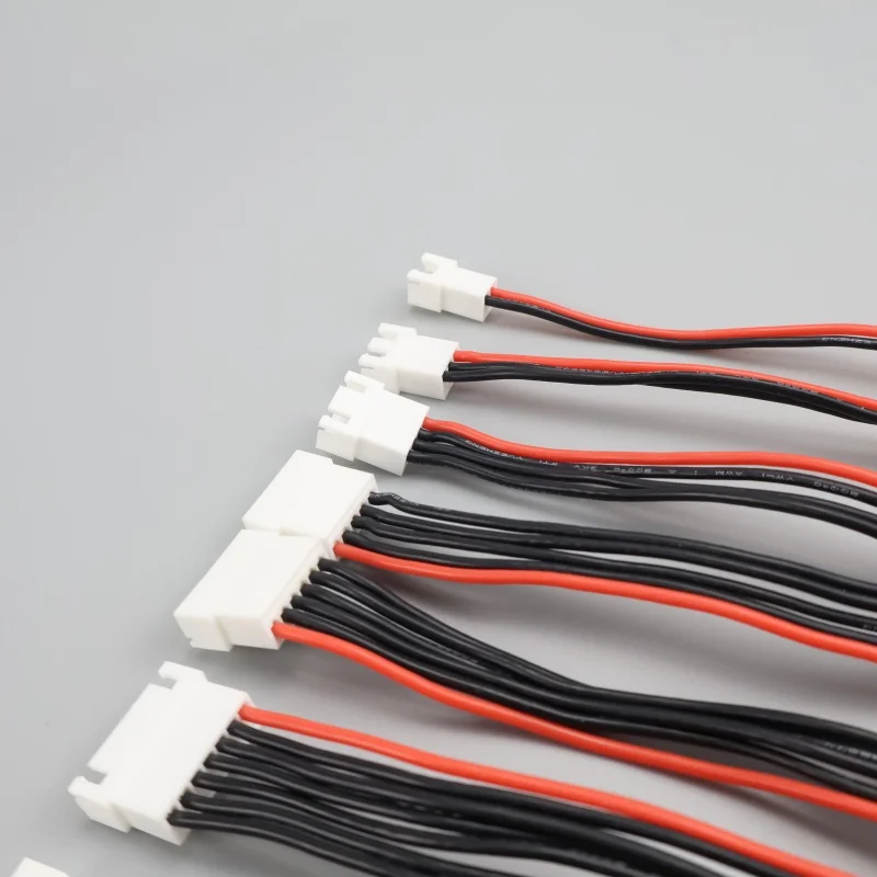 Vue d'ensemble du lot de câbles de batterie pour drone, 10cm de long, connecteurs XT60 et JST.