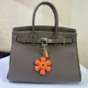 Creative Sunflower Bag pendant Explosive m Accessories Leather Keychain pendant Sunflower phone case pendant 2