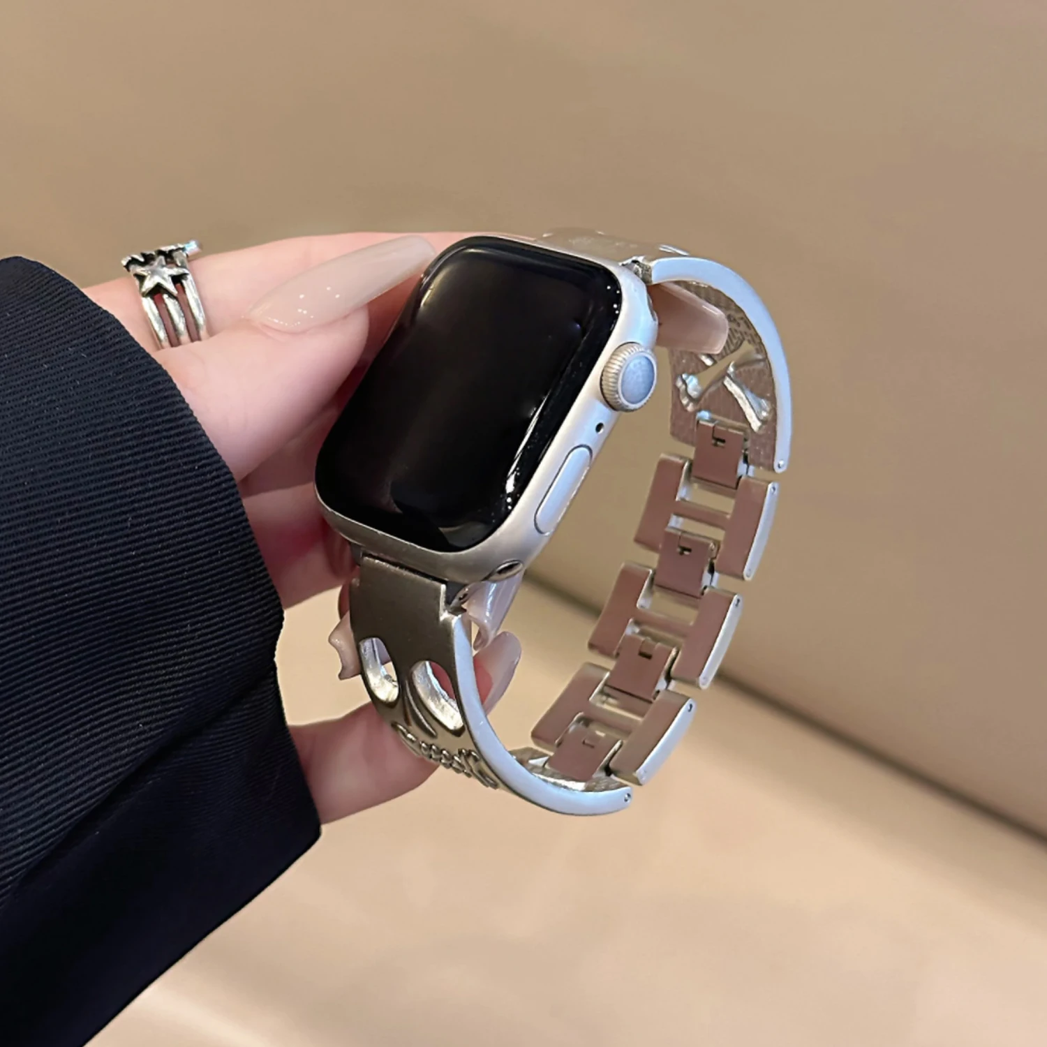 18/20/22 mm Universal-Totenkopf-Metallarmband, geeignet für Huawei Band 8 9 10 Fit3 GT4/5 41 mm 46 mm, personalisiertes, einzigartiges Armband – Detail 20