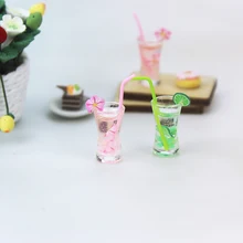 

1/12 Dollhouse Miniature Food Mini Resin Fruit Bottle Simulation Drinks Model Toys Fruit Drink Play Dollhouse Dolls Accessories