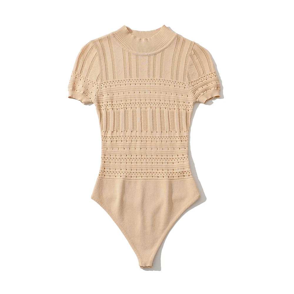 Рисунок 4 - Летний женский офисный костюм в