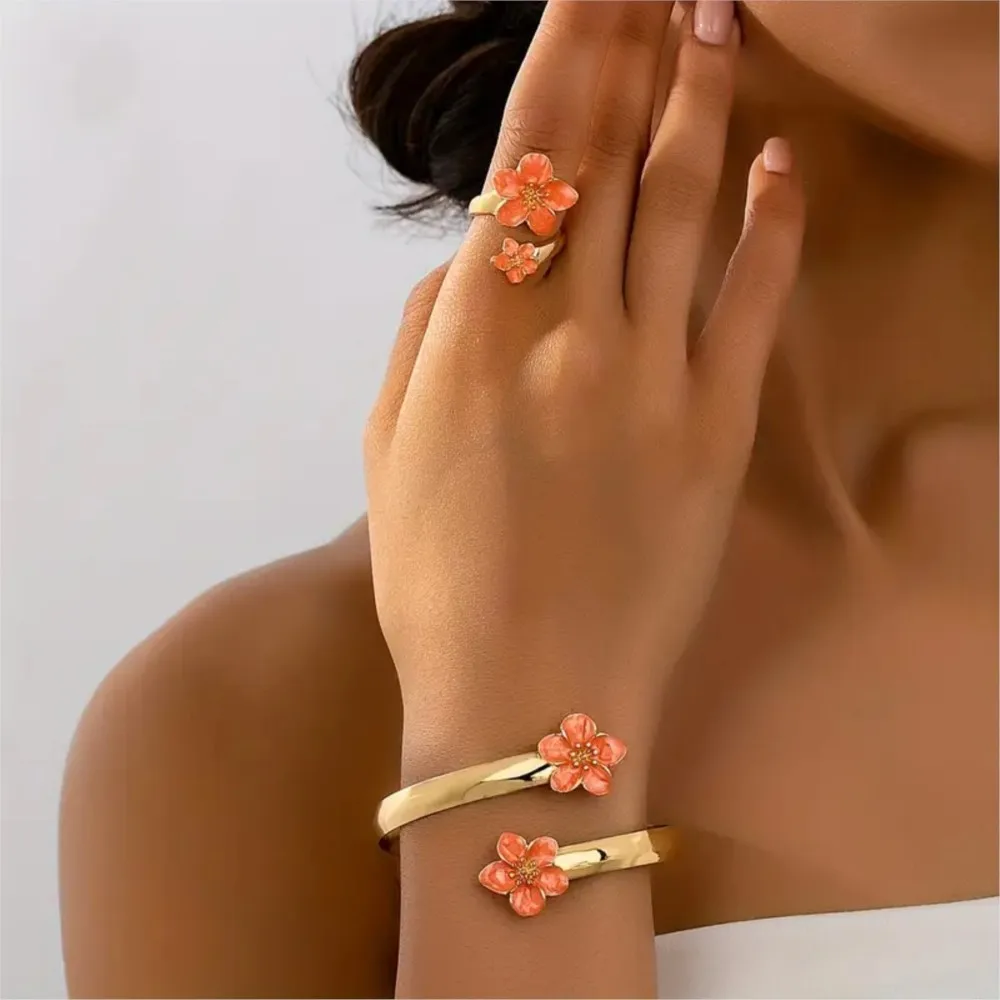 2pcs/set Elegant Enamel Floral Openwork Bracelet and Rings Jewelry Sets for Women Texture Bangle Ring Versatile Jewelry Gift