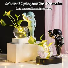 Modern Creative Astronaut Resin Decorative Flower Pot Glass Vase Desk Vase Room Home Desktop Decor Accessories