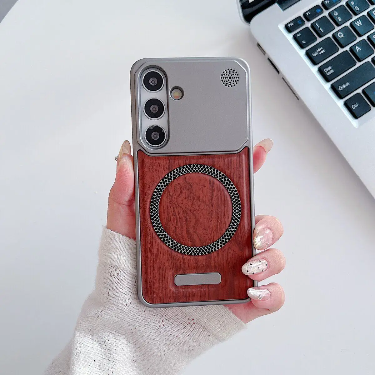 Frameless Wood Magnetic Phone Case with Splicing Borderless Slim Design
