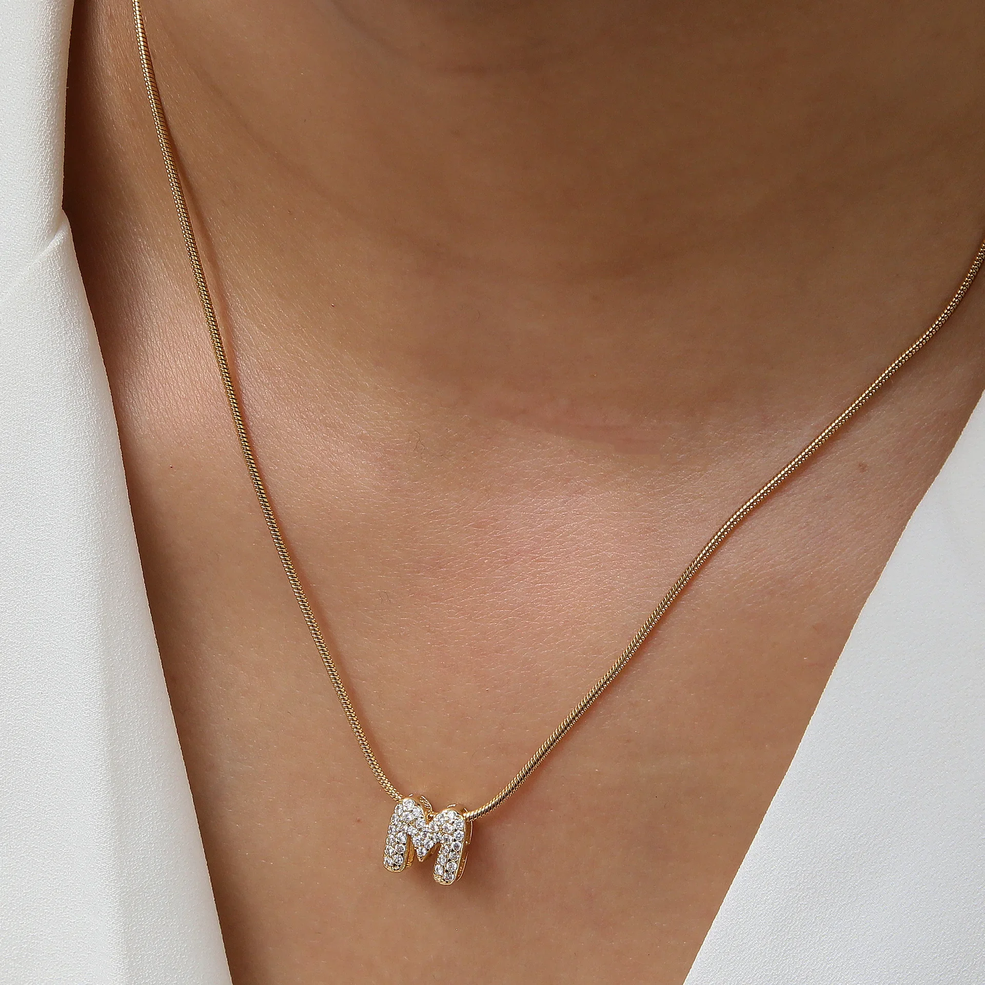 Mini A-Z 26 Letter Pendant Neckalce Rust Proof Shininy Zircon Initial Alphabet Stainless Steel Gold Plated Choker Jewelry Gifts