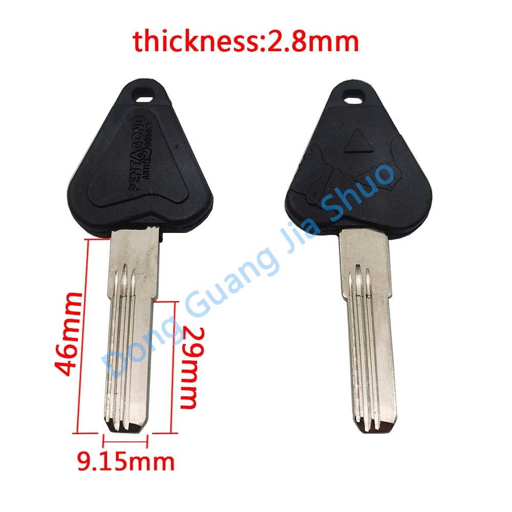 25pcs JS1745 Triangle key blank Super B double key blank