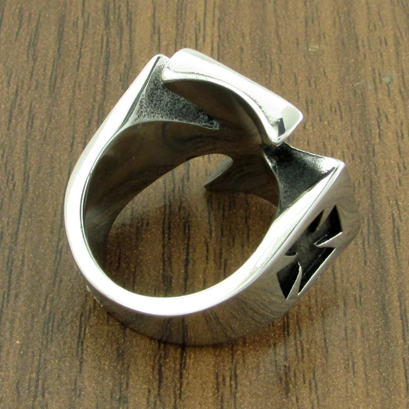 Punk US Size 7-14# 316L Stainless Steel High Quality Black Enamel Iron Cross Ring Man Biker Jewelry 2